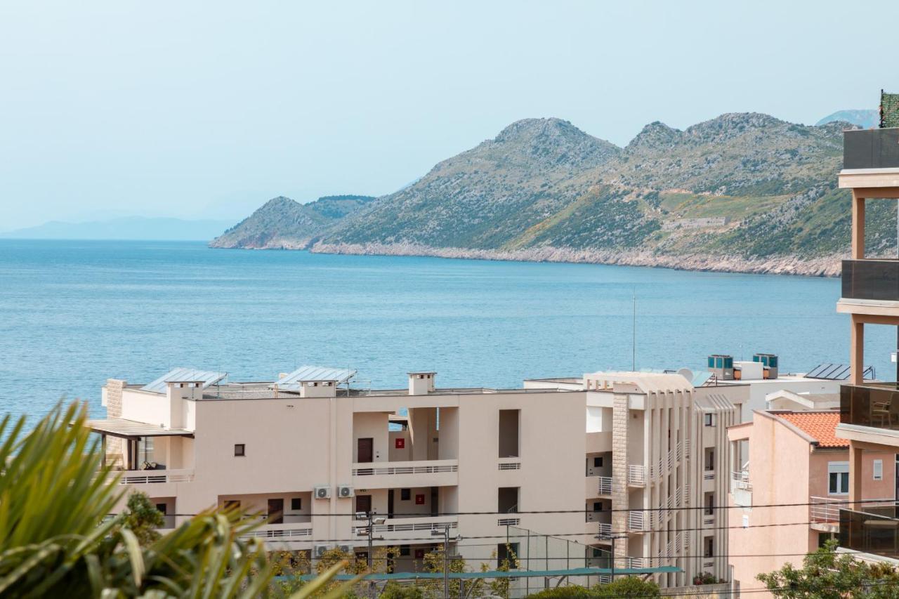Sunways Apartments Dobra Voda Buitenkant foto