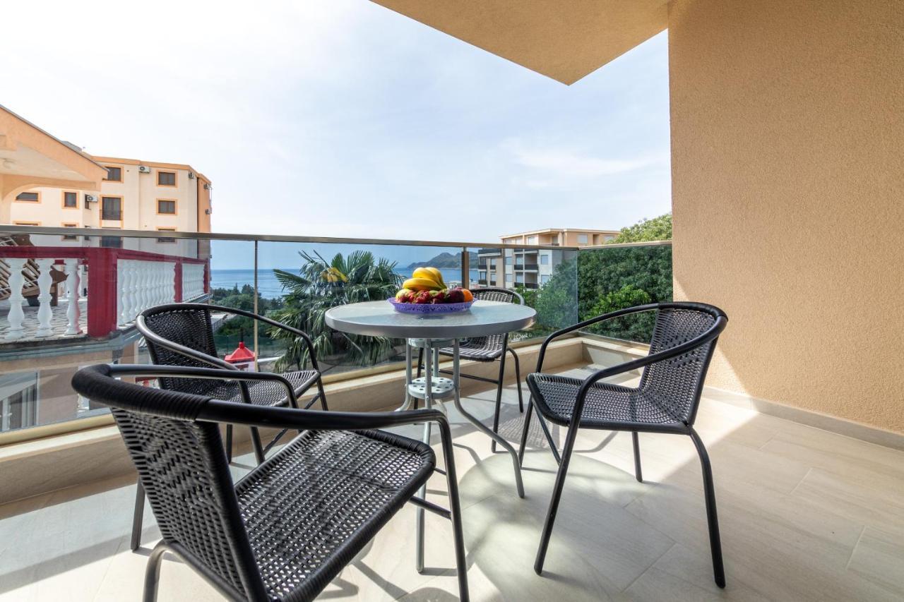 Sunways Apartments Dobra Voda Buitenkant foto